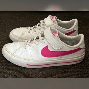 Nike Court Legacy Girl Shoes White/Pink Color Size-2Y